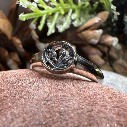 Load image into Gallery viewer, Nahla Petite Scottish Thistle Ring in Sterling Silver