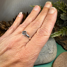 Load image into Gallery viewer, Nahla Petite Thistle Ring
