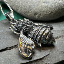 Load image into Gallery viewer, Bethany Realistic Bee Necklace