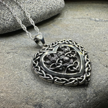 Load image into Gallery viewer, Romantic Thistle Necklace