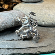 Load image into Gallery viewer, Scotland Royal Lion Lapel Pin