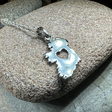 Load image into Gallery viewer, Ireland Necklace