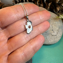 Load image into Gallery viewer, Ireland Necklace