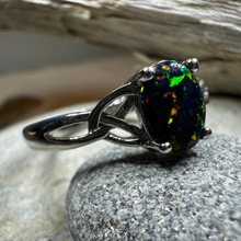 Load image into Gallery viewer, Celtic Magic Celtic Ring