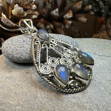 Load image into Gallery viewer, Sechnall Celtic Spiral Necklace