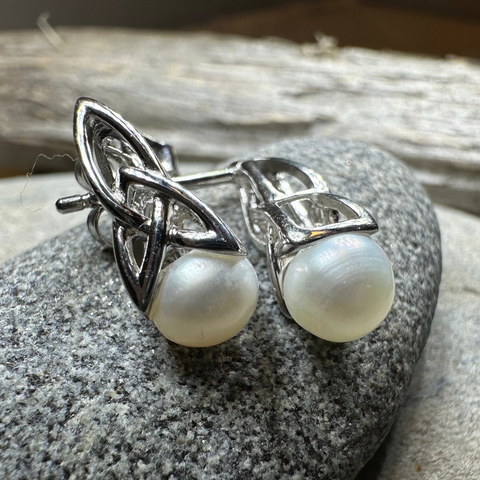 Load image into Gallery viewer, Trinity Knot Pearl Post Earring - Handmade in Ireland