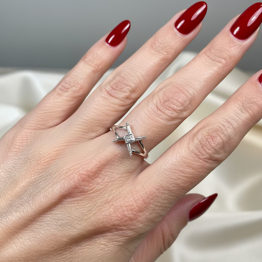 Irish Saint Brigid's Cross Ring in Sterling Silver — view 6