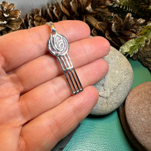 Load image into Gallery viewer, Mackintosh Beauty Rose Necklace