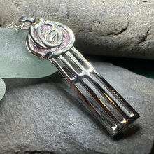 Load image into Gallery viewer, Mackintosh Beauty Rose Necklace