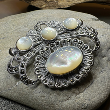 Load image into Gallery viewer, Analia Celtic Knot Brooch