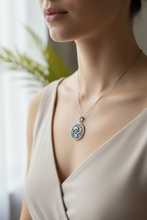 Load image into Gallery viewer, Tinner's Triple Rabbit Necklace