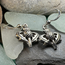 Load image into Gallery viewer, Mackenzie Sweet Thistle Earrings
