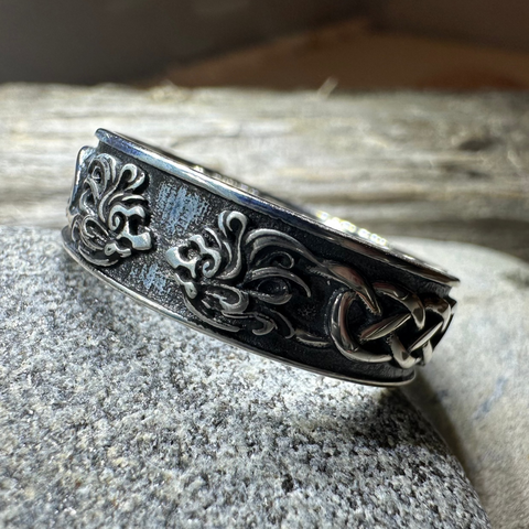 Load image into Gallery viewer, Celtic Lion Ring
