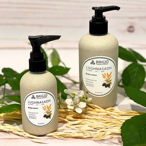 Load image into Gallery viewer, Lughnasadh Natural Body Lotion - Blackberry, Oats, and Honey