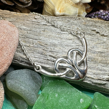 Load image into Gallery viewer, Daphne Celtic Heart Necklace