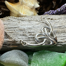 Load image into Gallery viewer, Daphne Celtic Heart Necklace
