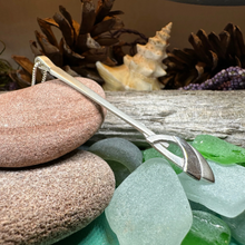 Load image into Gallery viewer, Modern Celtic Knot Necklace