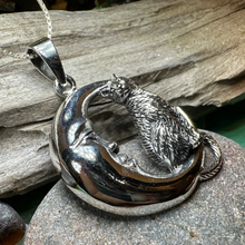 Load image into Gallery viewer, Orla Cat Moon Necklace