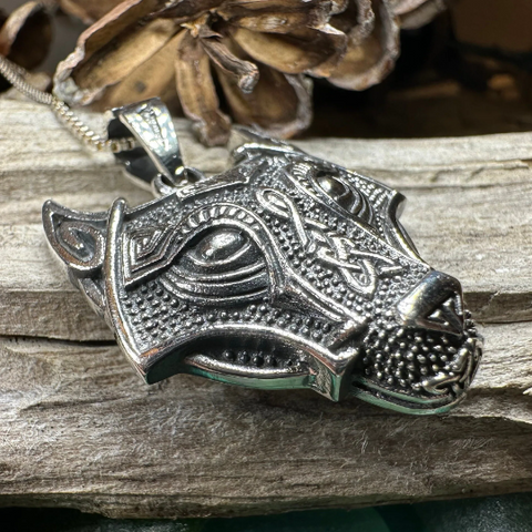 Load image into Gallery viewer, Viking Wolf Necklace