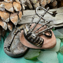 Load image into Gallery viewer, Alba Bagpipes Brooch