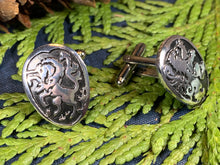 Load image into Gallery viewer, Lion of Scotland Cuff Links