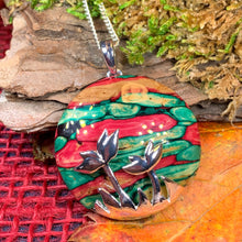 Load image into Gallery viewer, Heathergems Celtic Flower Necklace