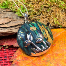 Load image into Gallery viewer, Heathergems Celtic Flower Necklace