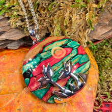 Load image into Gallery viewer, Heathergems Celtic Flower Necklace