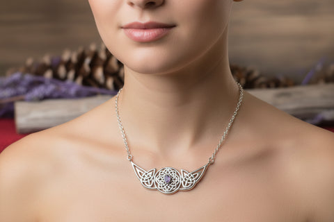 Load image into Gallery viewer, Wheel of Life Necklace, Celtic Necklace, Irish Jewelry, Celtic Family Knot Jewelry, Scotland Jewelry, Mom Gift, Anniversary Gift, Wife Gift