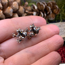 Load image into Gallery viewer, Frog Earrings, Tree Frog Earrings, Animal Jewelry, Nature Jewelry, Mom Gift, Sister Gift, Girlfriend Gift, Teacher Gift, Aunt Gift