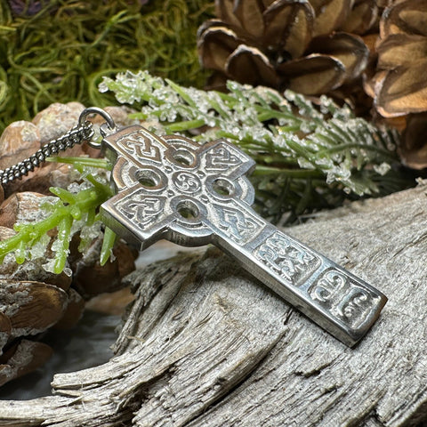 Load image into Gallery viewer, Connor Celtic Cross Necklace - Handmade in Scotland
