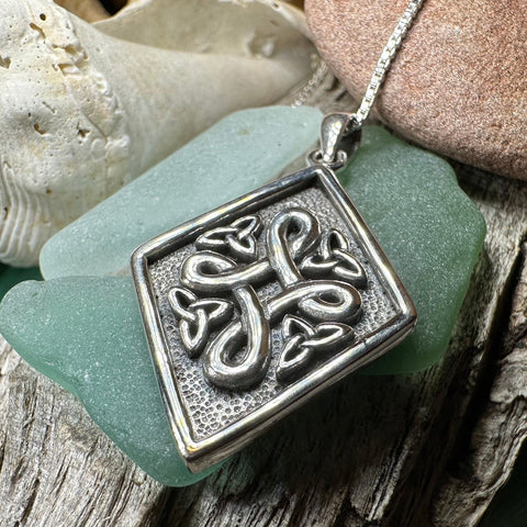 Load image into Gallery viewer, Celtic Quaternary Knot Necklace