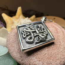 Load image into Gallery viewer, Celtic Quaternary Knot Necklace