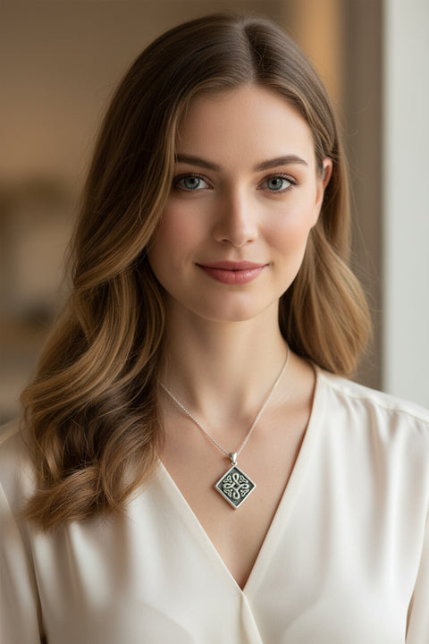 Load image into Gallery viewer, Celtic Quaternary Knot Necklace