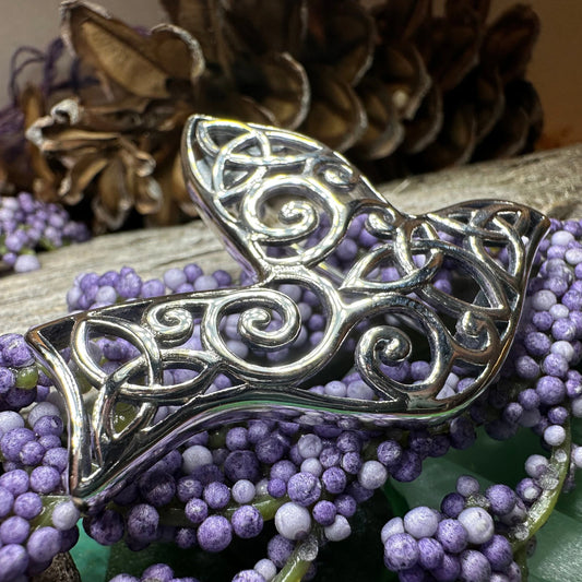 Iona Dove Trinity Knot Brooch