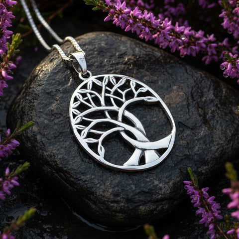 Load image into Gallery viewer, Eriu Tree of Life Necklace
