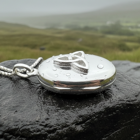 Load image into Gallery viewer, Celtic Trinity Knot Locket Necklace in Sterling Silver
