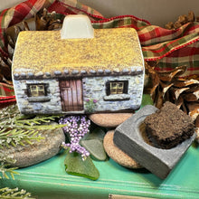 Load image into Gallery viewer, Scottish Cottage Incense Burner