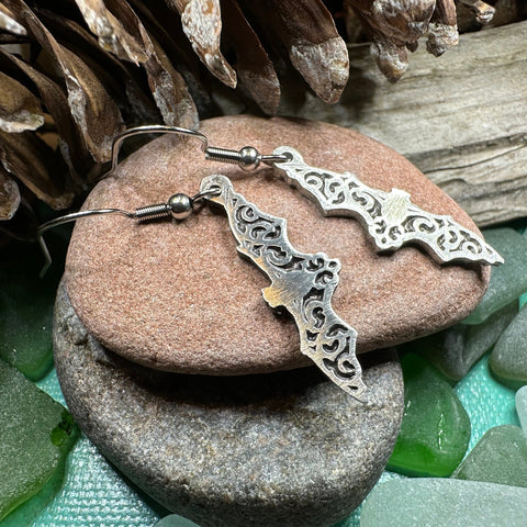 Load image into Gallery viewer, Gothic Bat Earrings, Celtic Jewelry, Pewter Bat Earrings, Victorian Earrings, Friendship Gift, Halloween Gift, Witch Jewelry, EA Poe Gift
