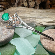Load image into Gallery viewer, Celtic Kilt Pin, Scotland Jewelry, Scottish Brooch, Outlander Jewelry, Scottish Kilt Pin, Scotland Pin, Heathergems Pin, Pewter Celtic Pin