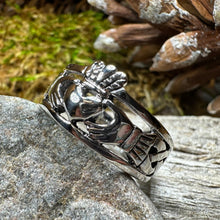 Load image into Gallery viewer, Celtic Ring, Irish Wedding Ring, Ireland Ring, Claddagh Ring, Irish Ring, Promise Ring, Anniversary Gift, Silver Wedding Band, Ireland Gift