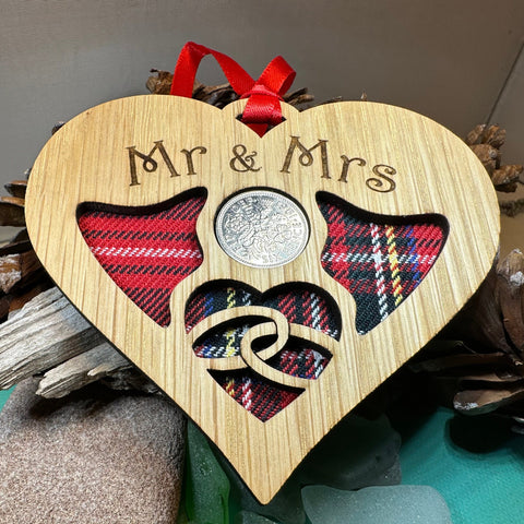 Load image into Gallery viewer, Newlywed Christmas Ornament, Lucky Sixpence, Scotland Gift, Gift for Bride, Tartan Gift, Tree Ornament, Good Luck Gift, Oak Wood Plaque