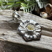 Load image into Gallery viewer, Welsh Daffodil Necklace