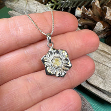 Load image into Gallery viewer, Welsh Daffodil Necklace