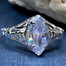 Load image into Gallery viewer, Celtic Engagement Ring, Celtic Jewelry, Irish Promise Ring, Irish Ring, Irish Dance Gift, Anniversary Gift, Vintage Bridal Ring