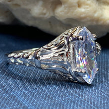 Load image into Gallery viewer, Celtic Engagement Ring, Celtic Jewelry, Irish Promise Ring, Irish Ring, Irish Dance Gift, Anniversary Gift, Vintage Bridal Ring