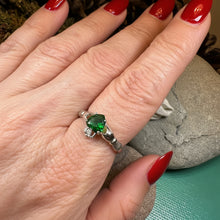 Load image into Gallery viewer, Emerald Green Claddagh Ring