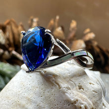 Load image into Gallery viewer, Valois Opal Celtic Ring