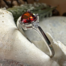 Load image into Gallery viewer, Garnet Love Heart Ring