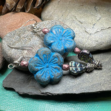 Load image into Gallery viewer, Celtic Spring Earrings, Celtic Jewelry, Crystal Jewelry, Wiccan Jewelry, Mom Gift, Sister Gift, Aunt Gift, Teacher Gift, Girlfriend Gift